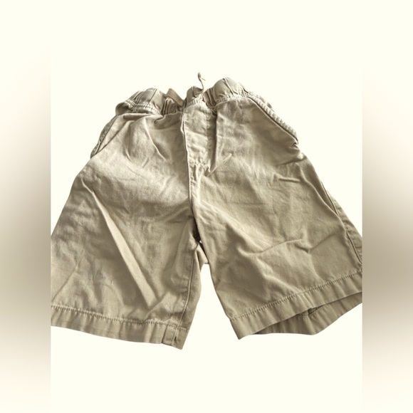 Garanimals Other - Boys khaki Shorts